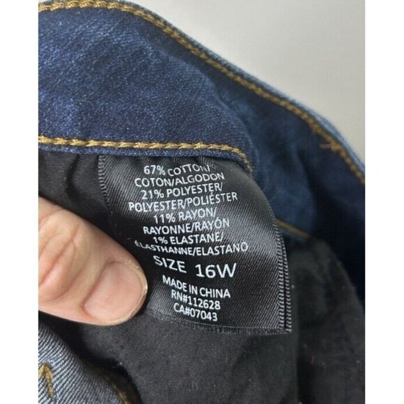 Tahari Jeans Women’s Kelly Mid Rise Skinny Medium Wash Blue Denim Size 16W - Picture 10 of 10